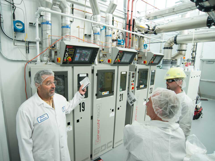 The Benefits of Using Commercial Electrical Contractors